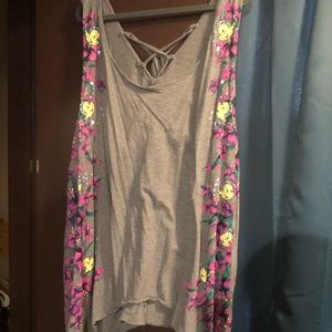 Torrid - little mermaid tank top - Size 6